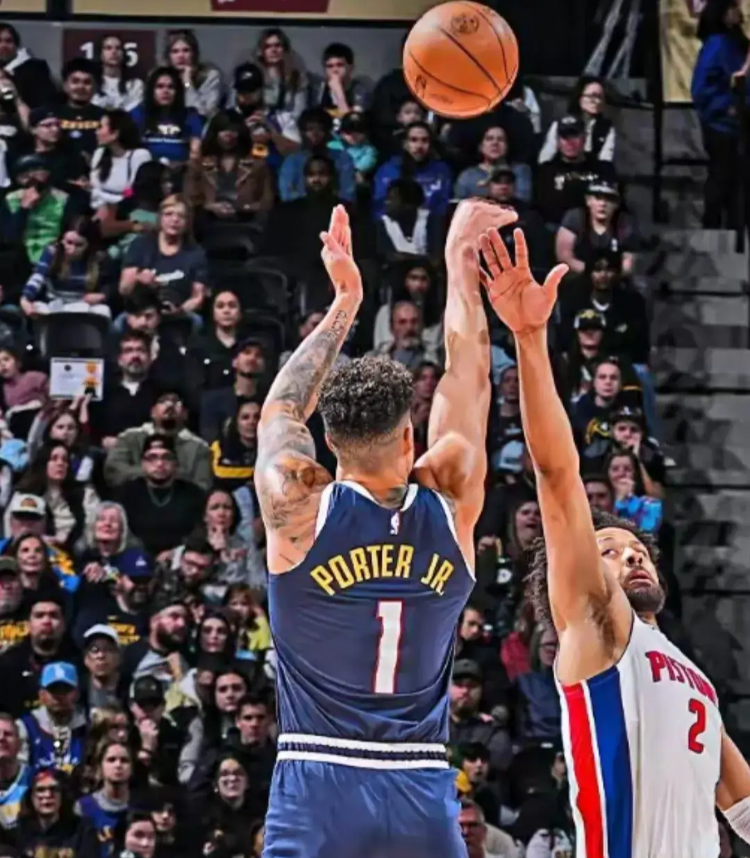 爱游戏新游榜单包含丹佛掘金发布备战花絮，加时末段刷新队史纪录，NBA常规赛任务艰巨，年轻球员得到机会的词条