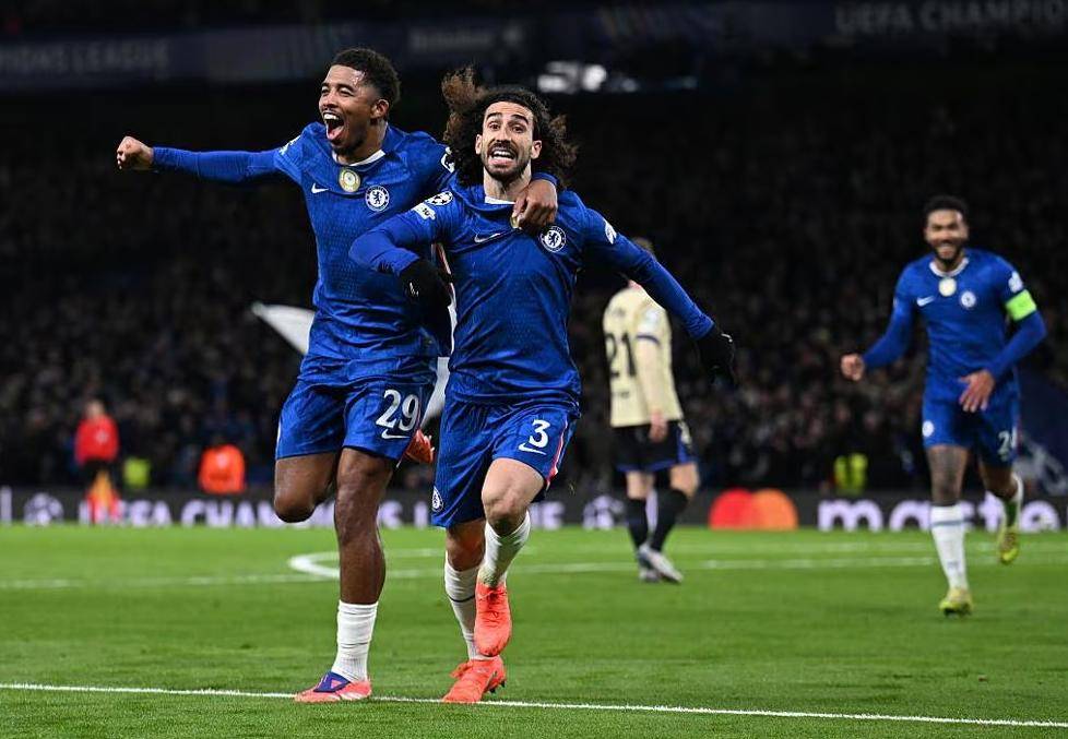 2025热门手游合集包含纽卡斯尔训练开放日；今夜主帅复盘引欢呼；足总杯在即；更衣室氛围转暖的词条