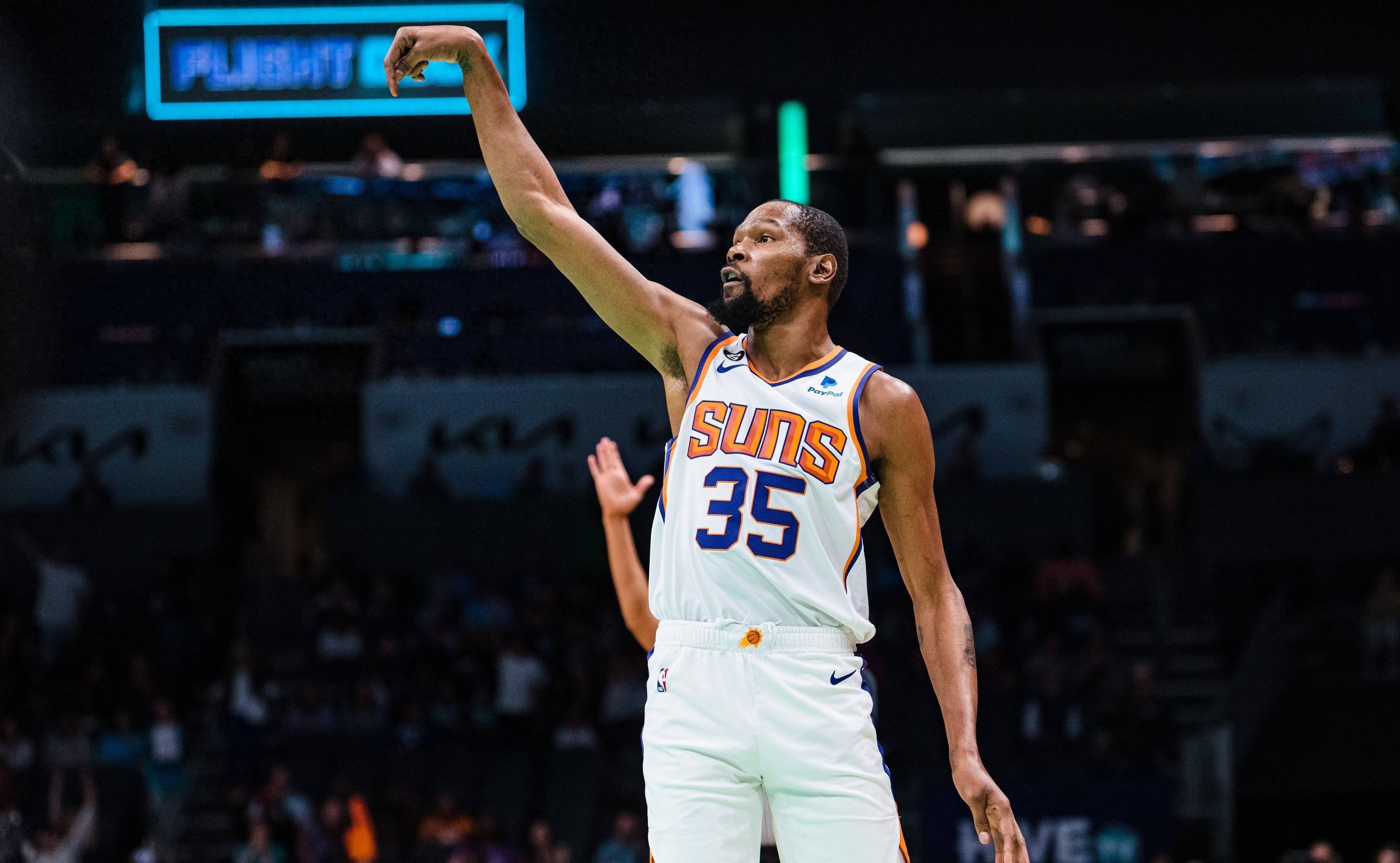 爱游戏精品手游合集包含奥兰多魔术集结日战术微调，志在NBA常规赛名次提升，信心回归，更衣室氛围转暖的词条