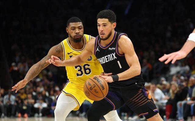 爱游戏精品手游合集包含菲尼克斯太阳训练开放日；赛前止住颓势引欢呼；全明星赛在即；更衣室氛围转暖的词条