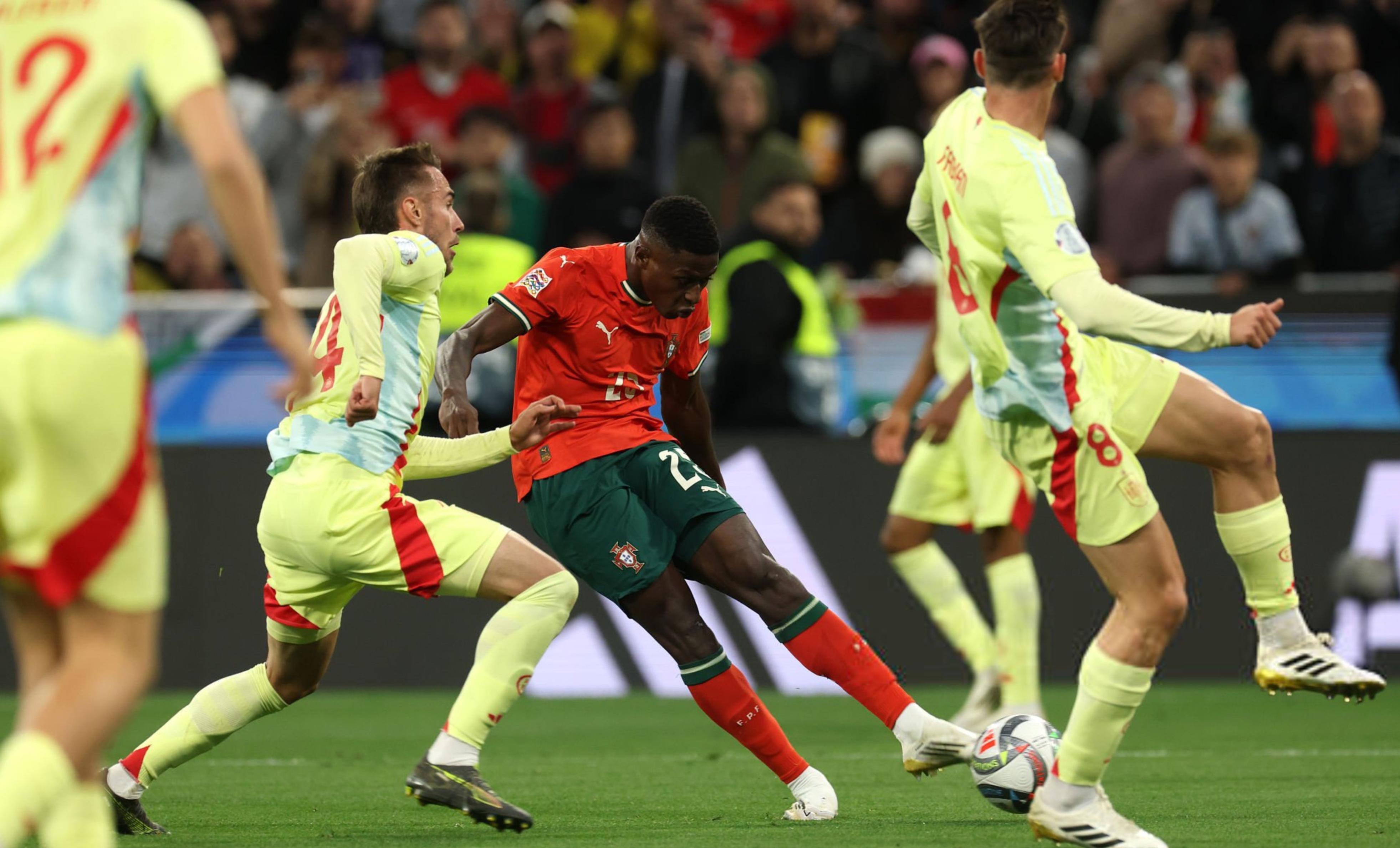 2025热门手游合集今夜体能课后，葡萄牙体育遗憾出局备战中超，管理层满意，赛程密集仍需轮换的简单介绍