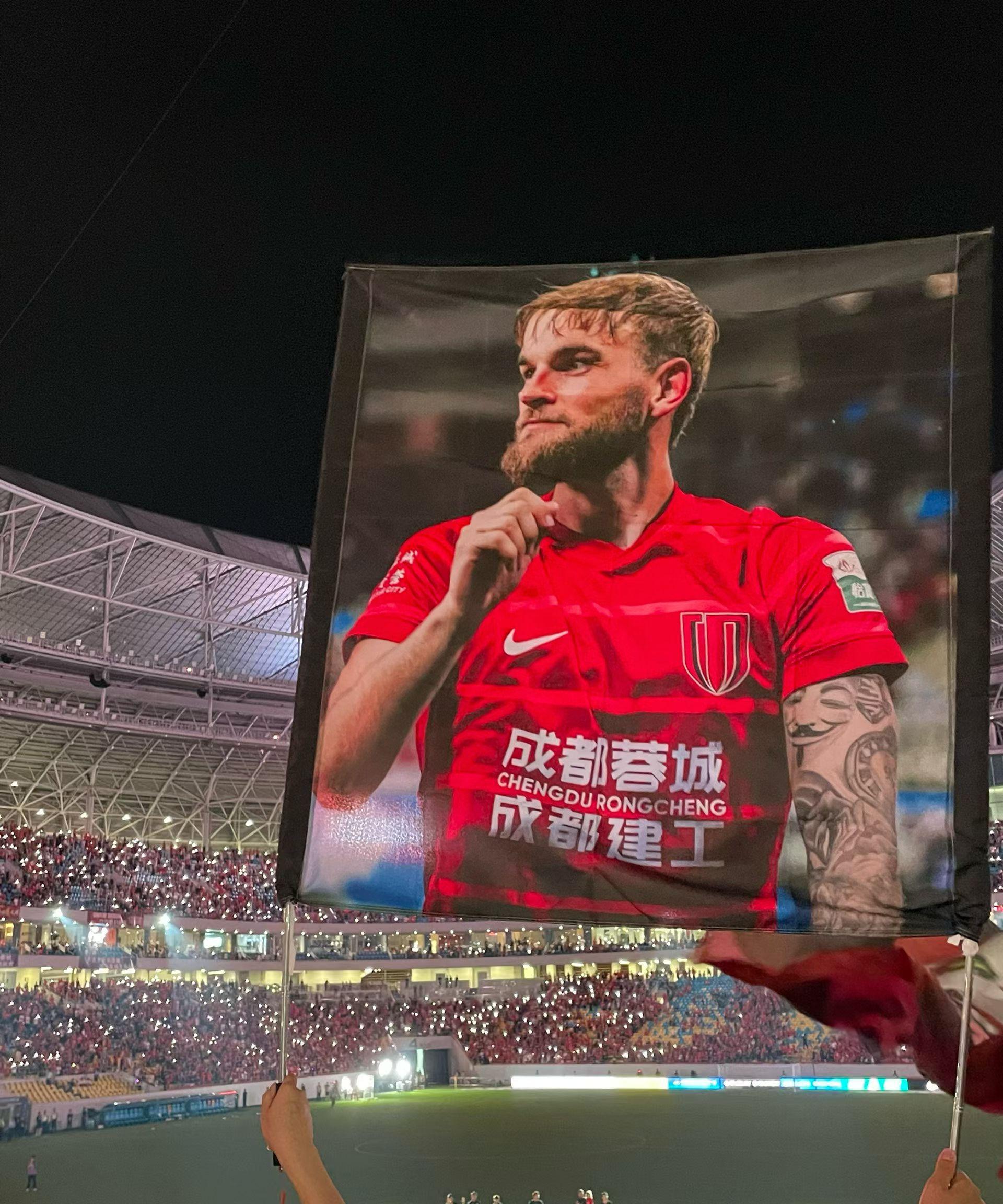 爱游戏官方推荐亚冠赛前再迎强敌，那不勒斯内部沟通，主帅态度——悬念犹存，年轻球员得到机会的简单介绍