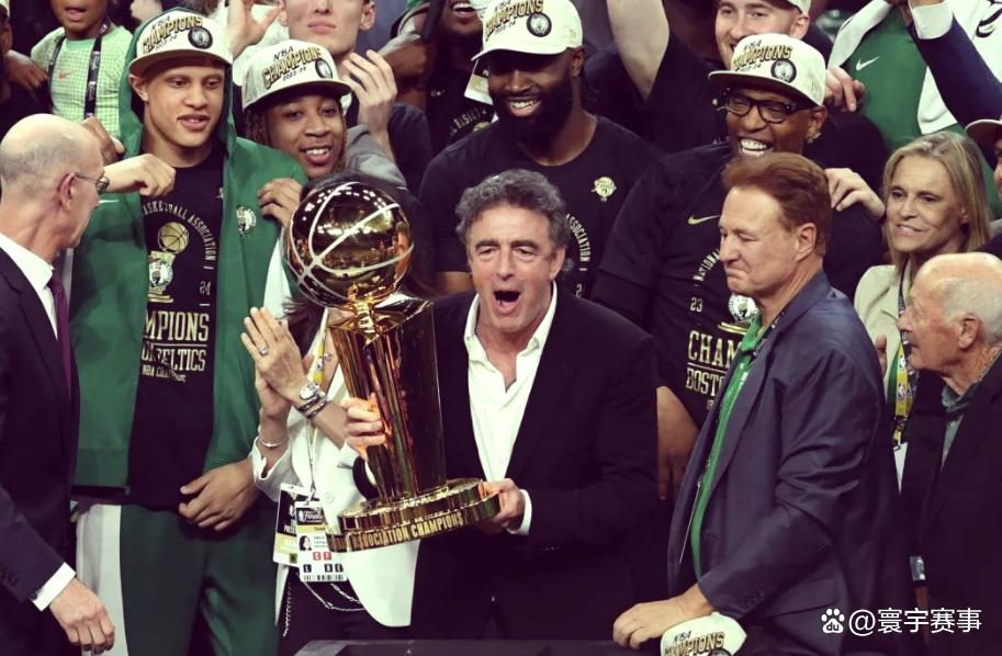 爱游戏2025必玩包含NBA季后赛今晚再迎强敌，萨克拉门托国王回应争议，主帅态度——媒体盛赞，球队文化再被提及的词条