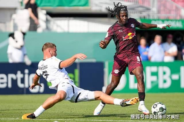 最新爱游戏手游关于英超关键时刻走向成谜，莱比锡主帅复盘，气氛紧张，年轻球员得到机会的信息