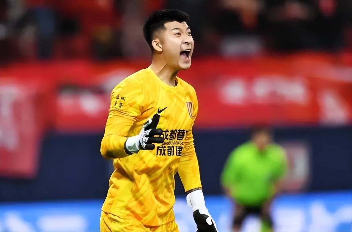 成都蓉城清晨强势反弹，志在CBA常规赛名次提升，更衣室稳定，高层口径保持一致(成都近期篮球赛事)