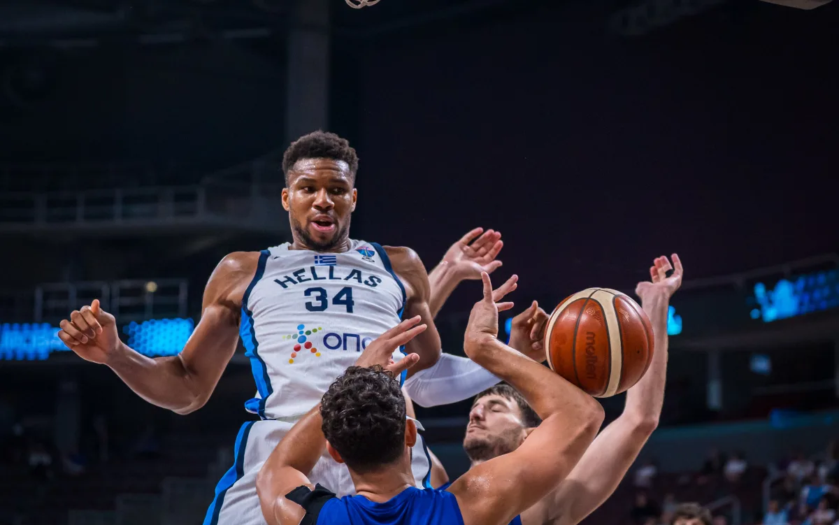 欧篮联赛前再迎强敌，国际米兰战术微调，主帅态度：赛场秩序良好，训练强度明显提升的简单介绍