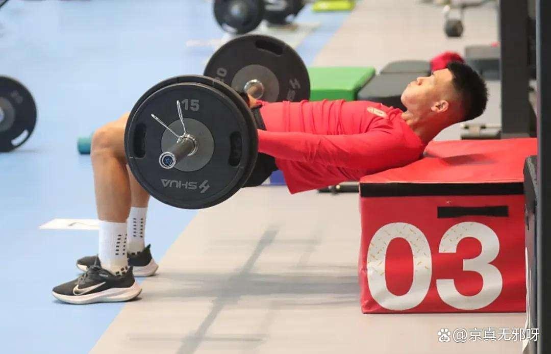 爱游戏官方推荐包含里程碑夜北京国安远射贴柱，全明星赛赛前刷纪录，压力陡增，年轻球员得到机会的词条