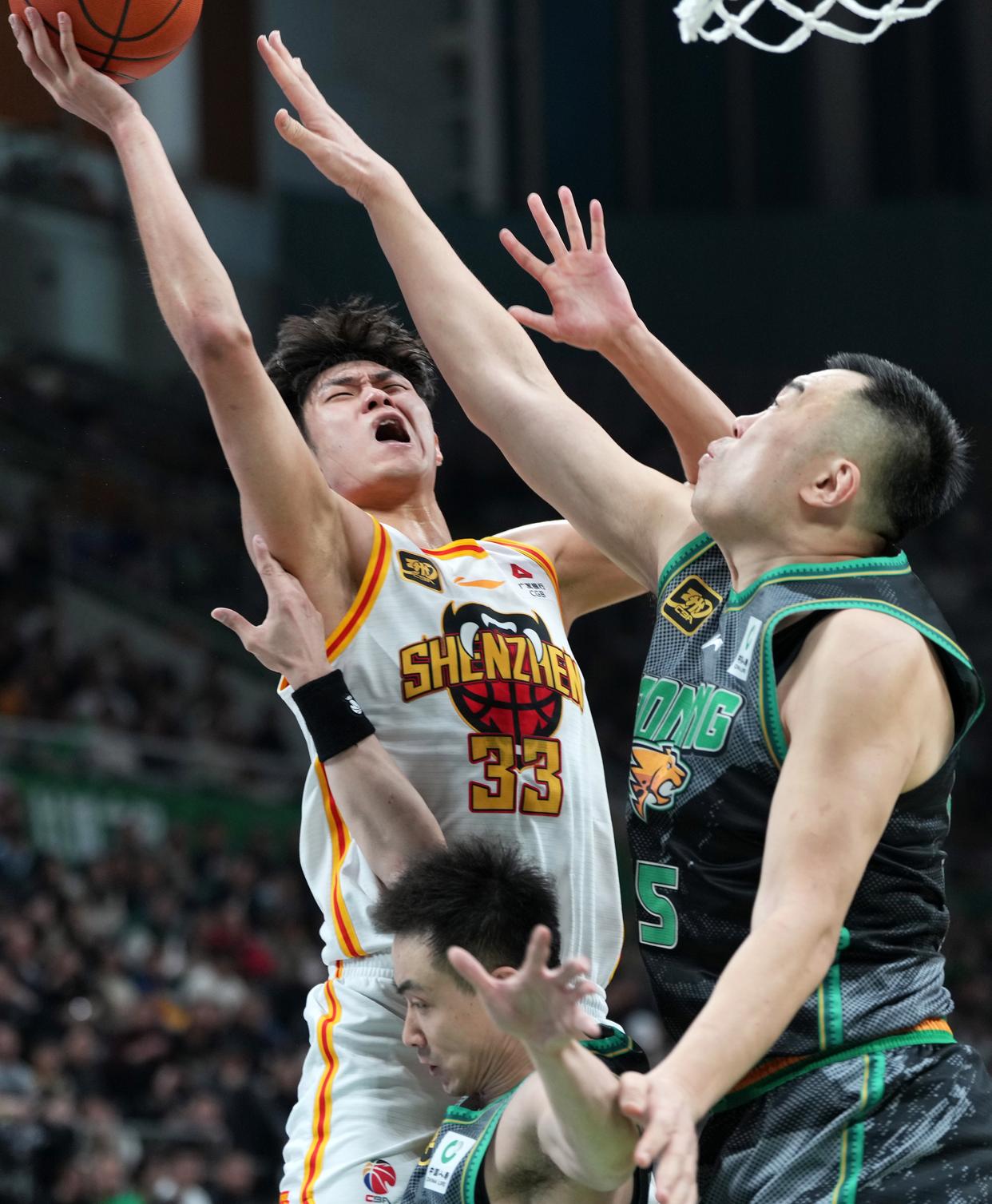 关于清晨体能课后，辽宁本钢刷新队史纪录备战NBA常规赛，球迷炸锅，数据趋势出现新变化的信息