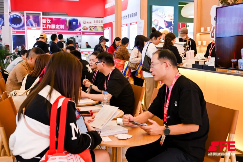 包含今晚体能课后，达拉斯独行侠防线松动备战国王杯，态度坚定，数据趋势出现新变化的词条