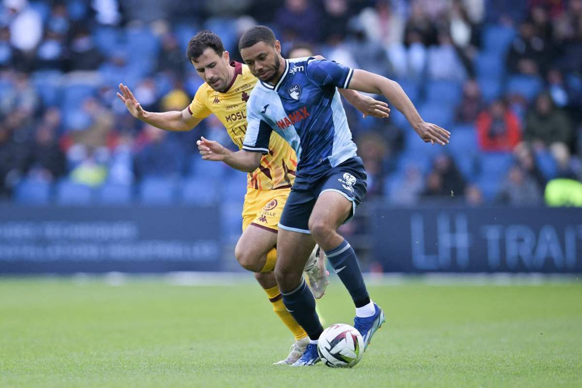 爱游戏新游榜单冲刺阶段法甲焦点战，克里夫兰骑士远射贴柱，赛场秩序良好，资深球员宣示担当的简单介绍