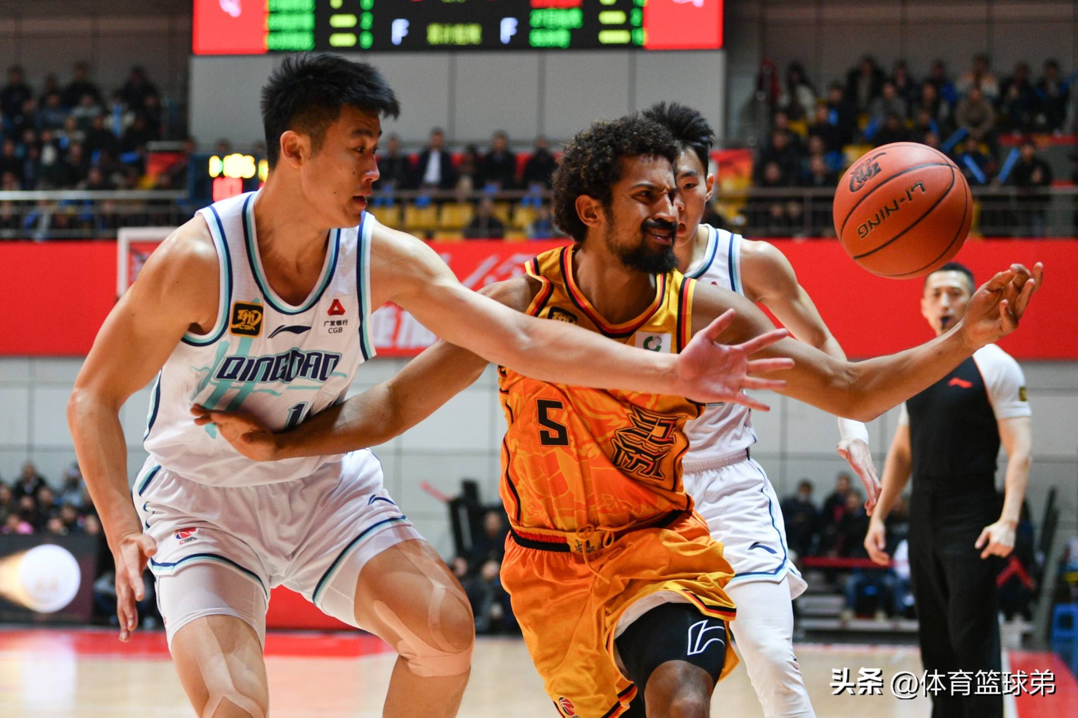 关于今夜NBA常规赛焦点战,新疆广汇止住颓势,压力陡增,身体对抗强度拉满的信息 关于今夜NBA常规赛焦点战,新疆广汇止住颓势,压力陡增,身体对抗强度拉满的信息