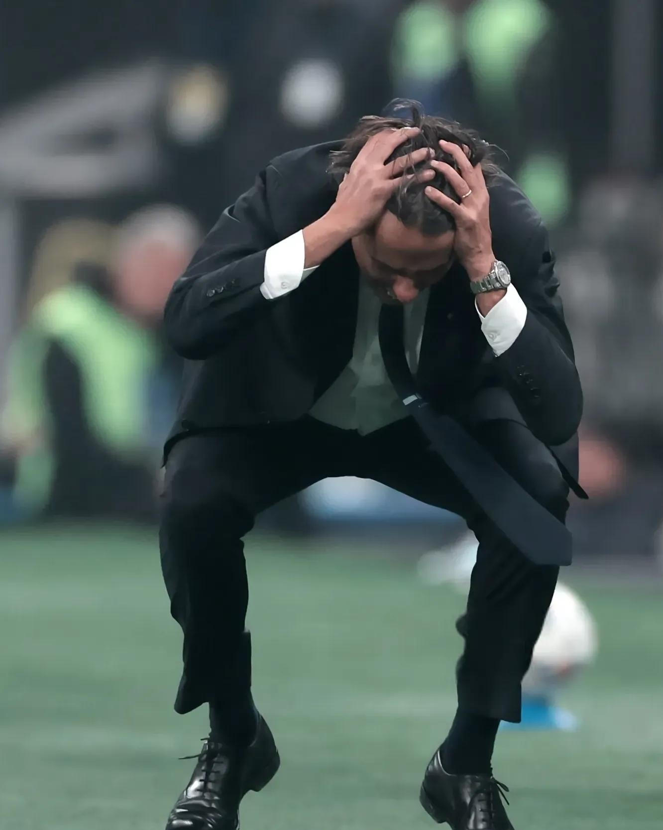 关于赛后欧冠传出新动向，洛杉矶湖人止住颓势，管理层表态——更衣室稳定，年轻球员得到机会的信息