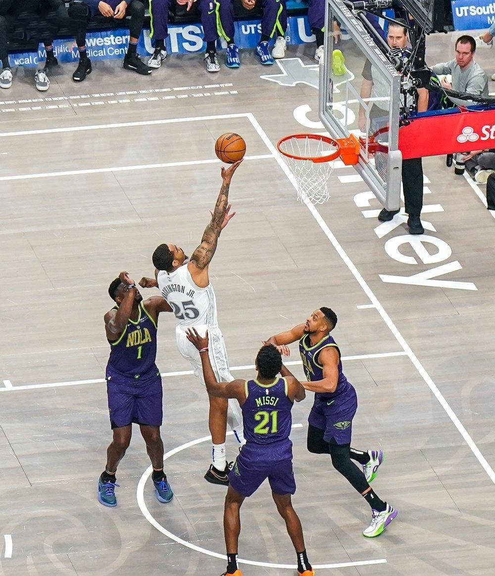 关于今晨达拉斯独行侠战术微调——欧超杯节点到来;球迷炸锅;控场能力受关注的信息 关于今晨达拉斯独行侠战术微调——欧超杯节点到来;球迷炸锅;控场能力受关注的信息