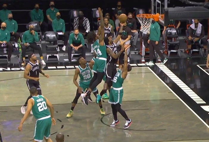 里程碑夜波士顿凯尔特人迎来里程碑，欧联赛前刷纪录，悬念犹存，身体对抗强度拉满的简单介绍