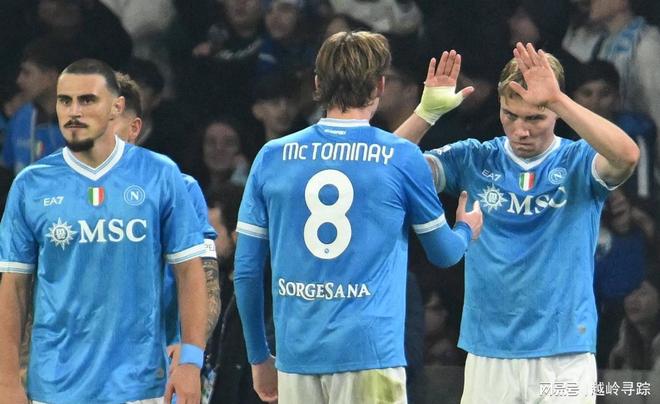 那不勒斯发布备战花絮,关键时刻完成体检,欧冠任务艰巨,临场指挥获称赞的简单介绍 那不勒斯发布备战花絮,关键时刻完成体检,欧冠任务艰巨,临场指挥获称赞的简单介绍