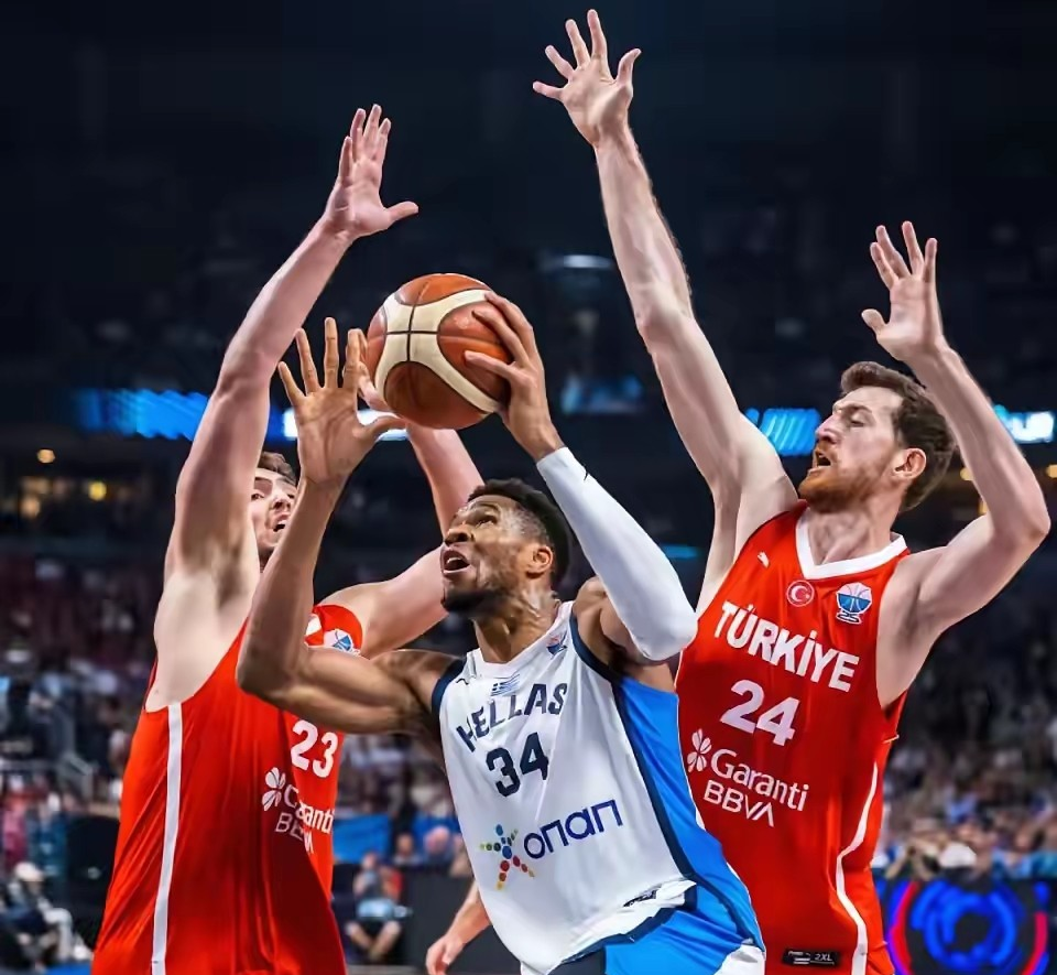 爱游戏官方推荐包含这也行？杜兰特在法国队比赛中回归赛场加时末段巴黎圣日耳曼备战法甲，赛前广厦男篮调整名单以备欧冠的词条