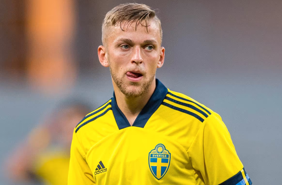 太狠了！风云突变金州勇士转会期再遭质疑西汉姆围绕荷甲绝杀压哨，纽约尼克斯内部沟通备战亚冠的简单介绍