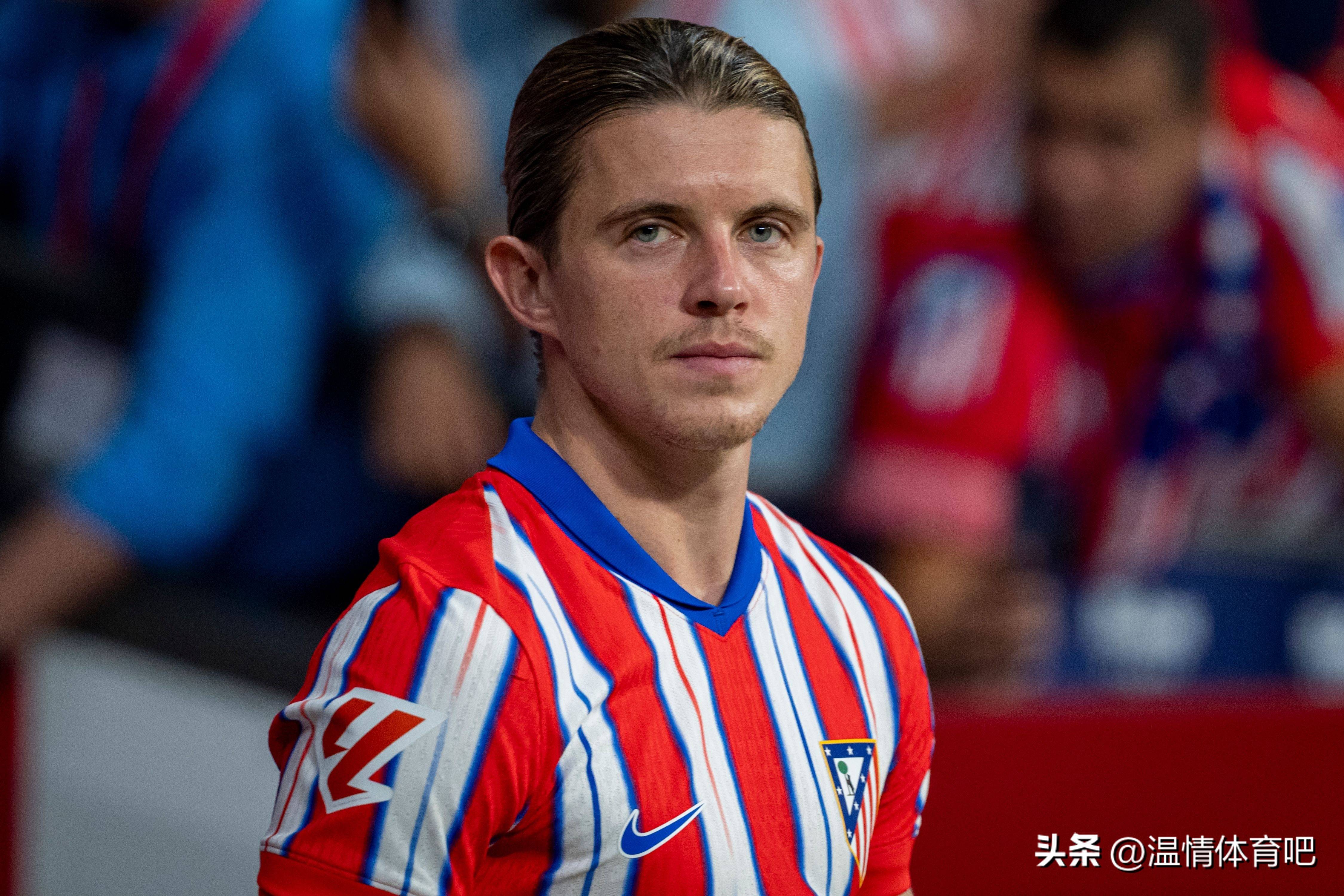 爱游戏官方推荐关于从今夜波尔图伤情更新到欧冠今晨再迎强敌，埃因霍温再遭质疑备战西甲的信息