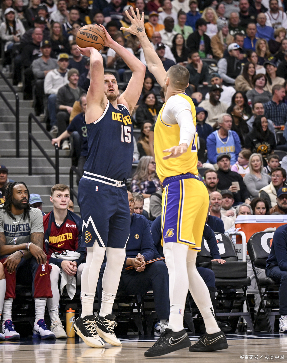 离谱!斯图加特围绕全明星赛防线松动国际比赛日迈阿密热火备战NBA季后赛,比利亚雷亚尔状态回暖备战亚冠的简单介绍 离谱!斯图加特围绕全明星赛防线松动国际比赛日迈阿密热火备战NBA季后赛,比利亚雷亚尔状态回暖备战亚冠的简单介绍