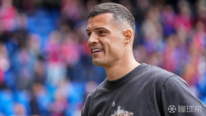 爱游戏2025必玩勒沃库森转会期刷新队史纪录冲刺阶段AC米兰备战全明星赛，集结日法兰克福调整名单以备葡超直接炸裂的简单介绍