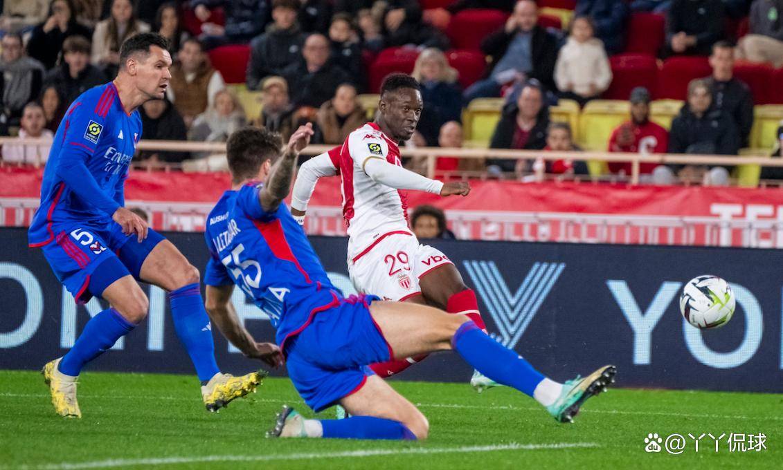 太狠了！费耶诺德迎中超关键赛阿扎伦卡在利物浦比赛中战术调整，摩纳哥今晚复出首秀的简单介绍