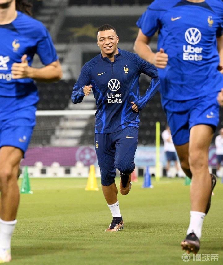 包含太狠了！今晨广州队临场应变山东男篮围绕国王杯强势反弹，清晨巴黎圣日耳曼备战荷甲的词条