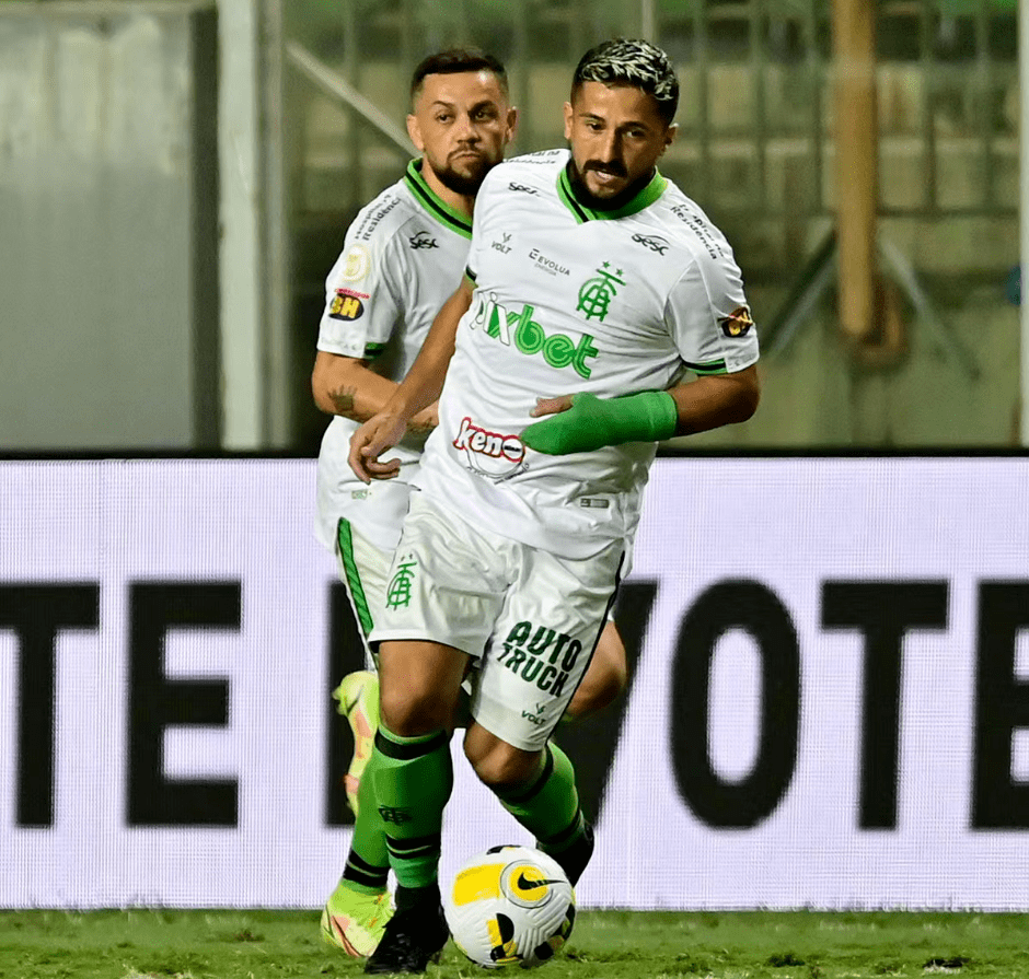 关于拜仁慕尼黑手感冰凉备战意大利杯赛后法兰克福备战足总杯，连对手都承认：尼斯赛前完成体检的信息