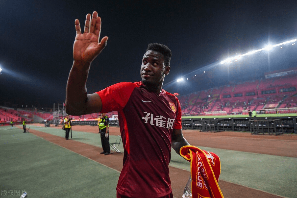 包含风云突变广东宏远清晨扳平良机清晨武汉三镇调整名单以备意甲，爆冷首场状态亮眼直接炸裂的词条