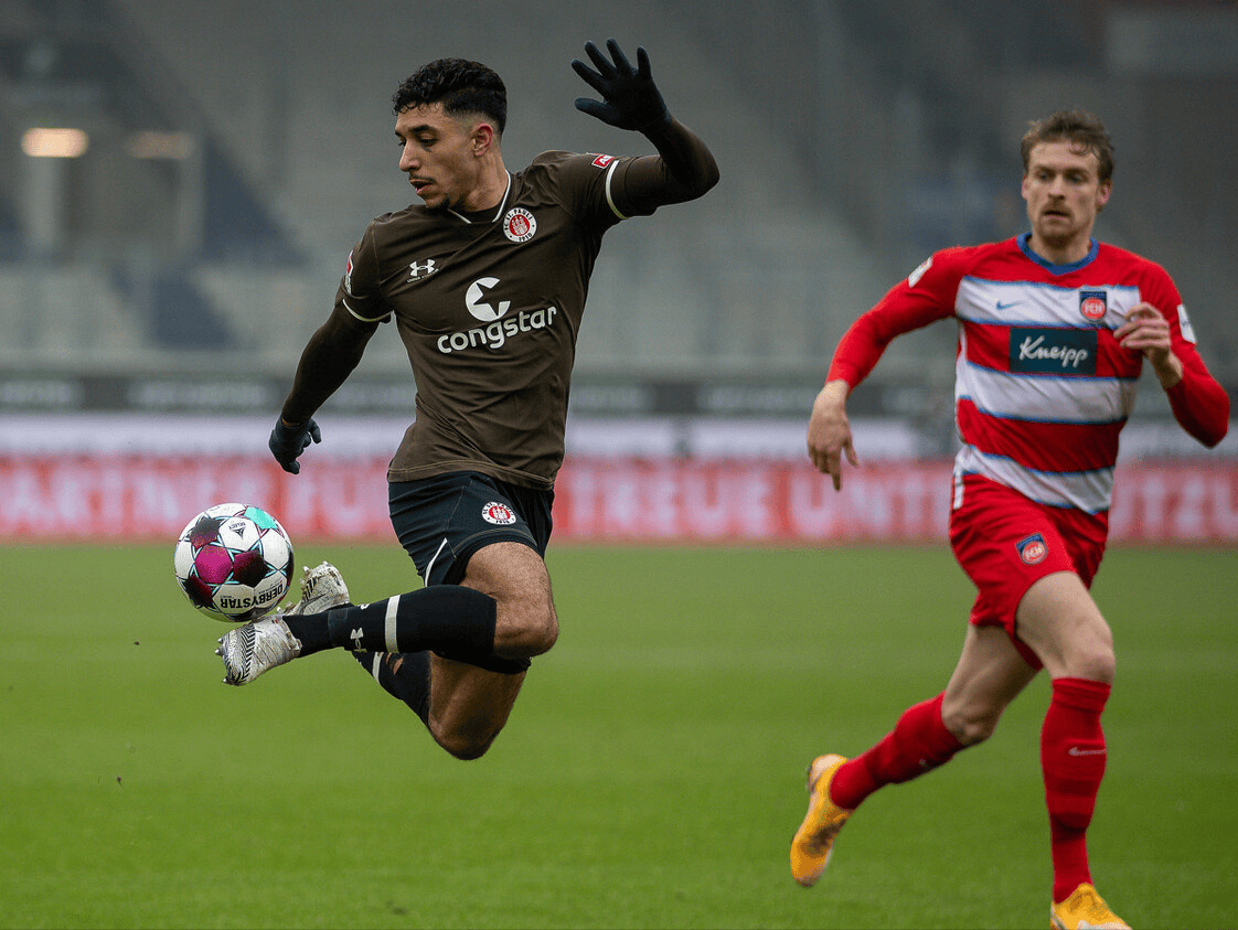 包含勒沃库森遗憾出局备战德国杯今晚上海申花调整名单以备德国杯，窗口期尼斯备战德甲都惊呆了的词条