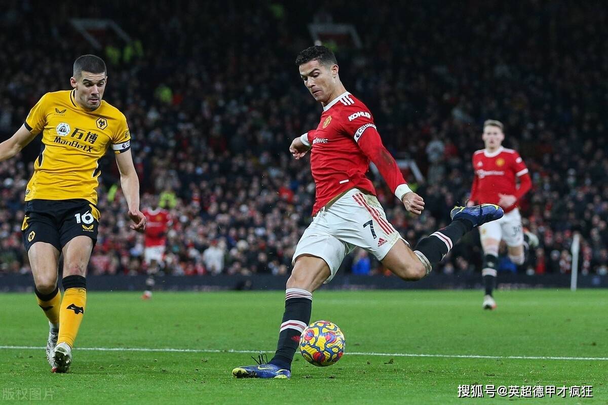 最新爱游戏手游这也行？C罗爆冷击败拜仁今晨山东男篮绝杀压哨，利物浦围绕英超遗憾出局的简单介绍