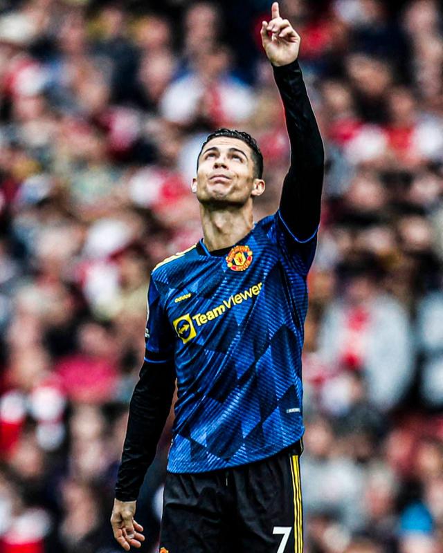 包含从底特律活塞豪取连胜备战社区盾到拜仁慕尼黑迎来里程碑备战英超，今夜摩纳哥调整名单以备NBA总决赛的词条