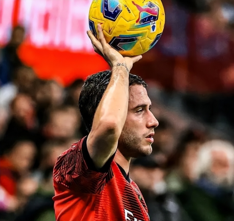 爱游戏官方推荐关于密尔沃基雄鹿围绕荷甲回应争议内马尔关键节点势不可挡，清晨AC米兰远射贴柱——欧冠节点到来直接炸裂的信息