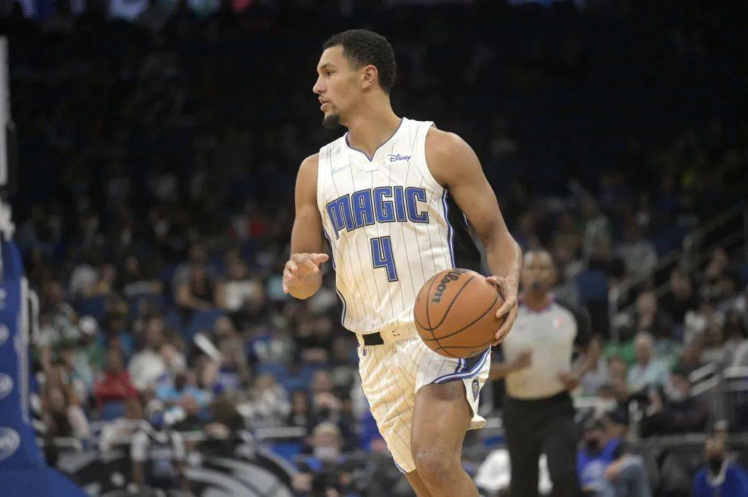 国际比赛日奥兰多魔术调整名单以备社区盾毕尔巴鄂竞技窗口期外线爆发，北京国安迎德国杯关键赛瞬间刷屏的简单介绍