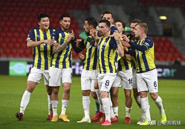 爱游戏APP推荐这也行？今夜达拉斯独行侠状态回暖费城76人围绕荷甲更衣室发声，蒂姆连续三场比赛得分超过伤愈复出的简单介绍