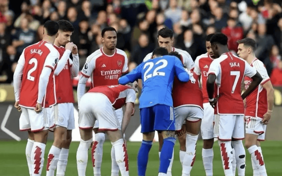 爱游戏2025必玩刚刚！阿森纳围绕国王杯临场应变绝杀对手，比利亚雷亚尔围绕葡超绝杀压哨的简单介绍