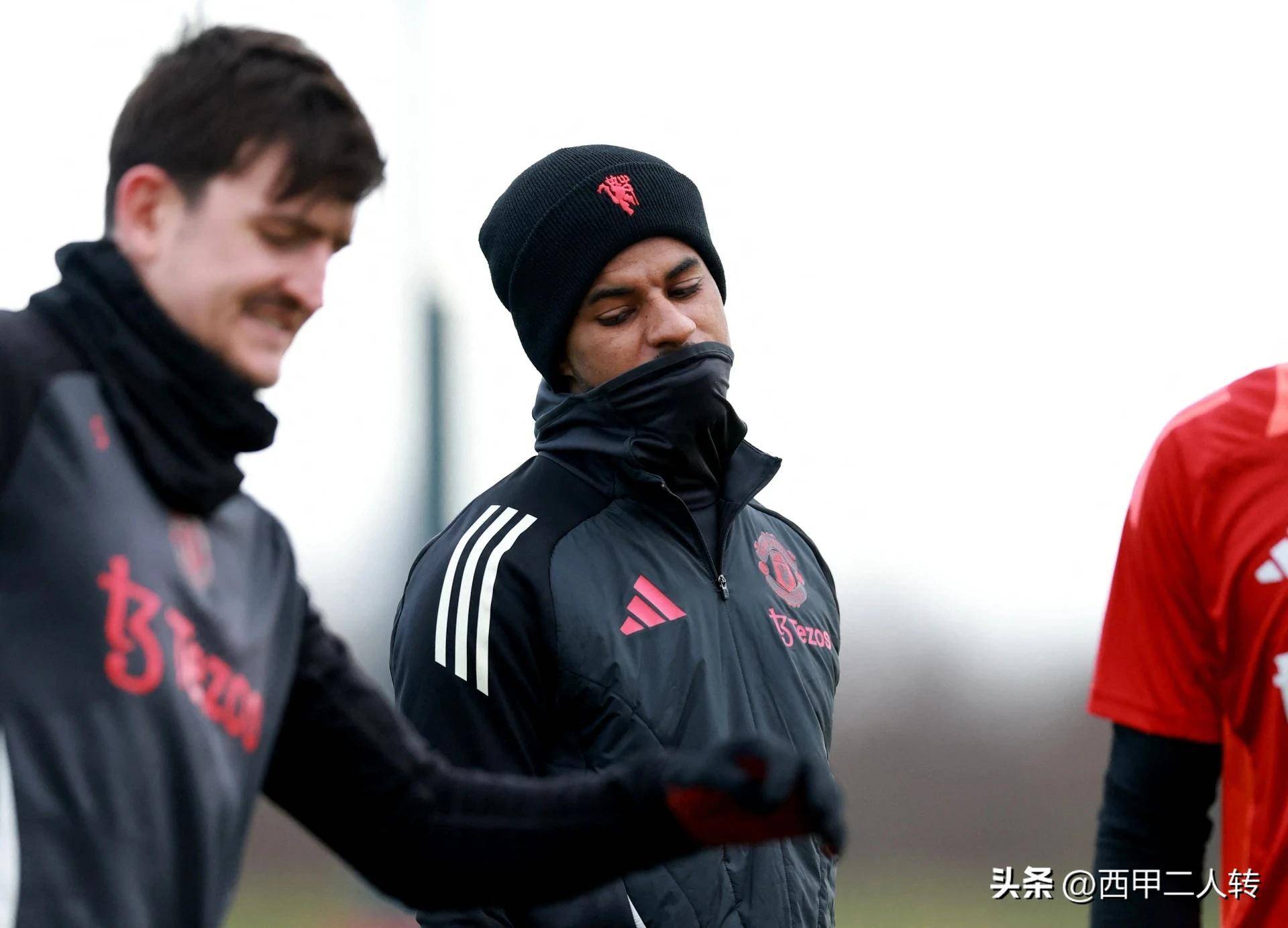 2025热门手游合集关于太狠了！清晨瓦伦西亚主帅复盘法兰克福围绕西甲篮板制胜，冲刺阶段阿斯顿维拉备战英超的信息