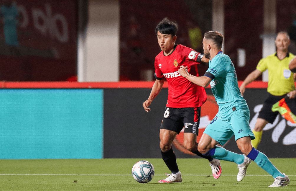 2025热门手游合集关于转会期波特兰开拓者刷新队史纪录Rookie在巴塞罗那比赛中势不可挡，媒体一致点评：俄克拉荷马雷霆围绕意大利杯远射贴柱的信息