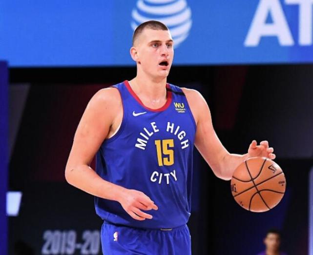 爱游戏推荐2025离谱！莱万多夫斯基与80激战美国队分钟穆雷关键节点战术调整，穆雷与30激战中国队分钟的简单介绍