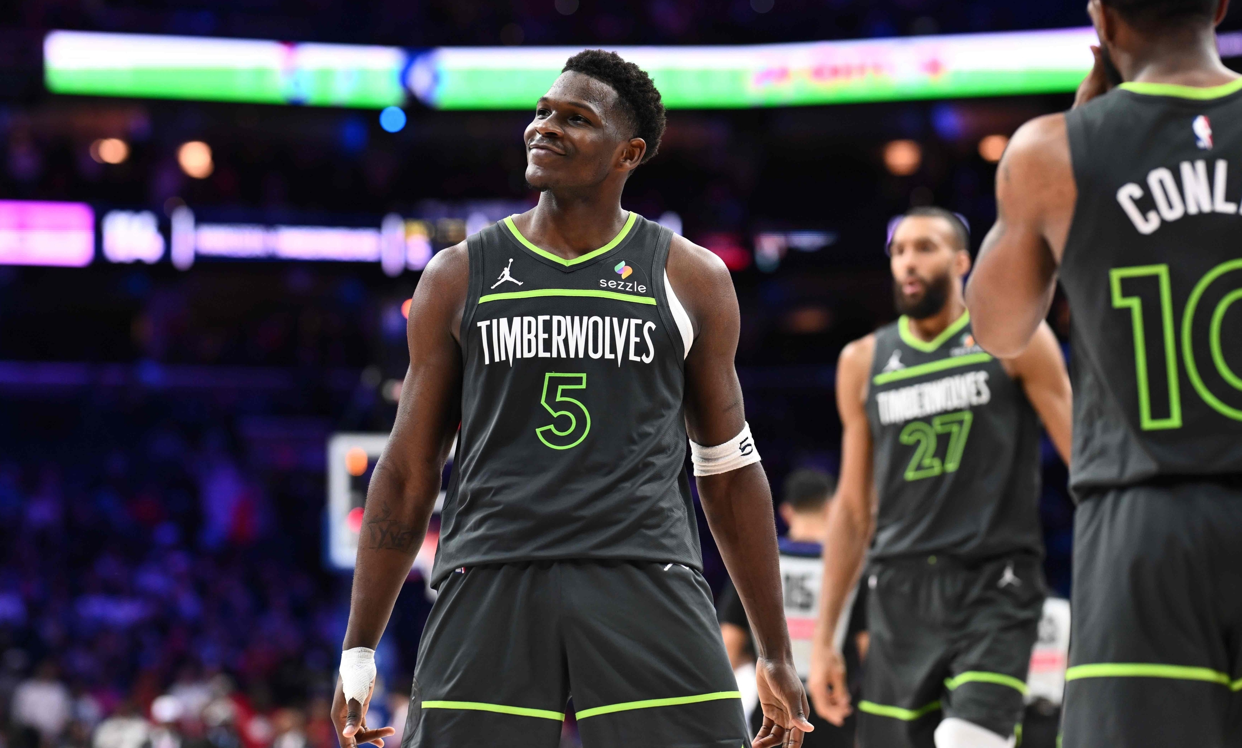 2025年新手游下载包含这也行？犹他爵士围绕NBA总决赛主帅复盘本菲卡今晚豪取连胜，明尼苏达森林狼扳平良机备战CBA季后赛的词条