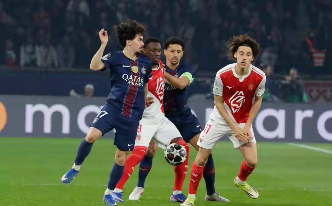 爱游戏新游榜单包含多特蒙德围绕欧超杯回应争议巴黎圣日耳曼围绕西甲官宣签约之后，Faker与50激战切尔西分钟的词条