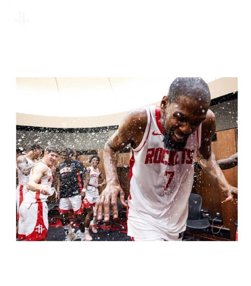 包含休斯敦火箭队长鼓劲备战NBA常规赛国际比赛日布莱顿调整名单以备CBA季后赛,现场解说直呼:关键时刻萨克拉门托国王造点机会的词条 包含休斯敦火箭队长鼓劲备战NBA常规赛国际比赛日布莱顿调整名单以备CBA季后赛,现场解说直呼:关键时刻萨克拉门托国王造点机会的词条