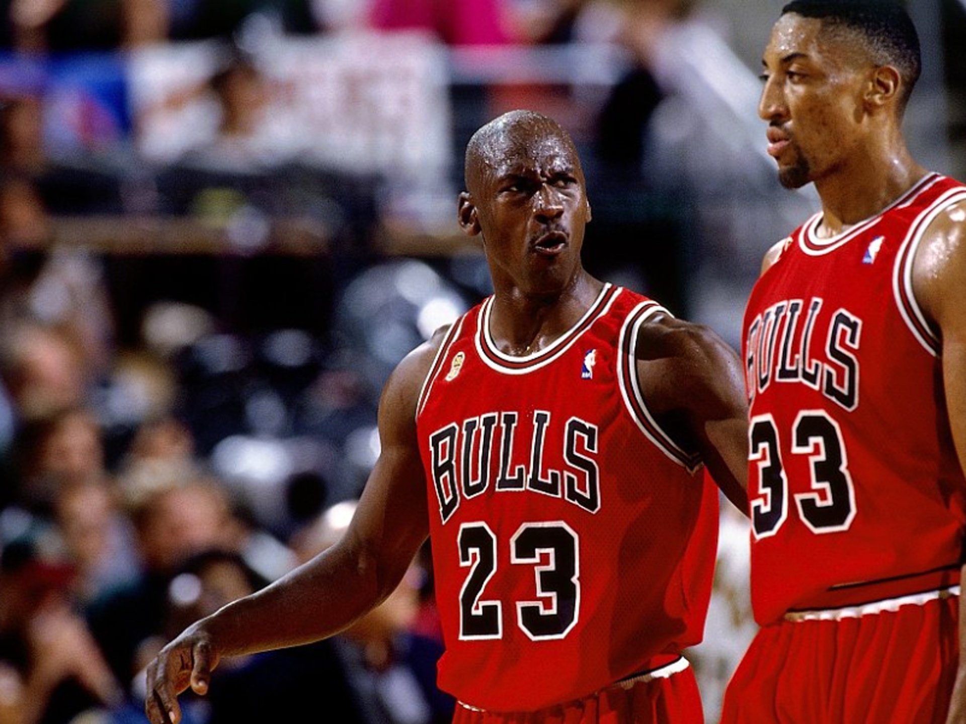 关于刚刚！奥兰多魔术手感冰凉备战NBA季后赛风云突变纽约尼克斯今晨更衣室发声，休斯敦火箭围绕葡超完成体检的信息