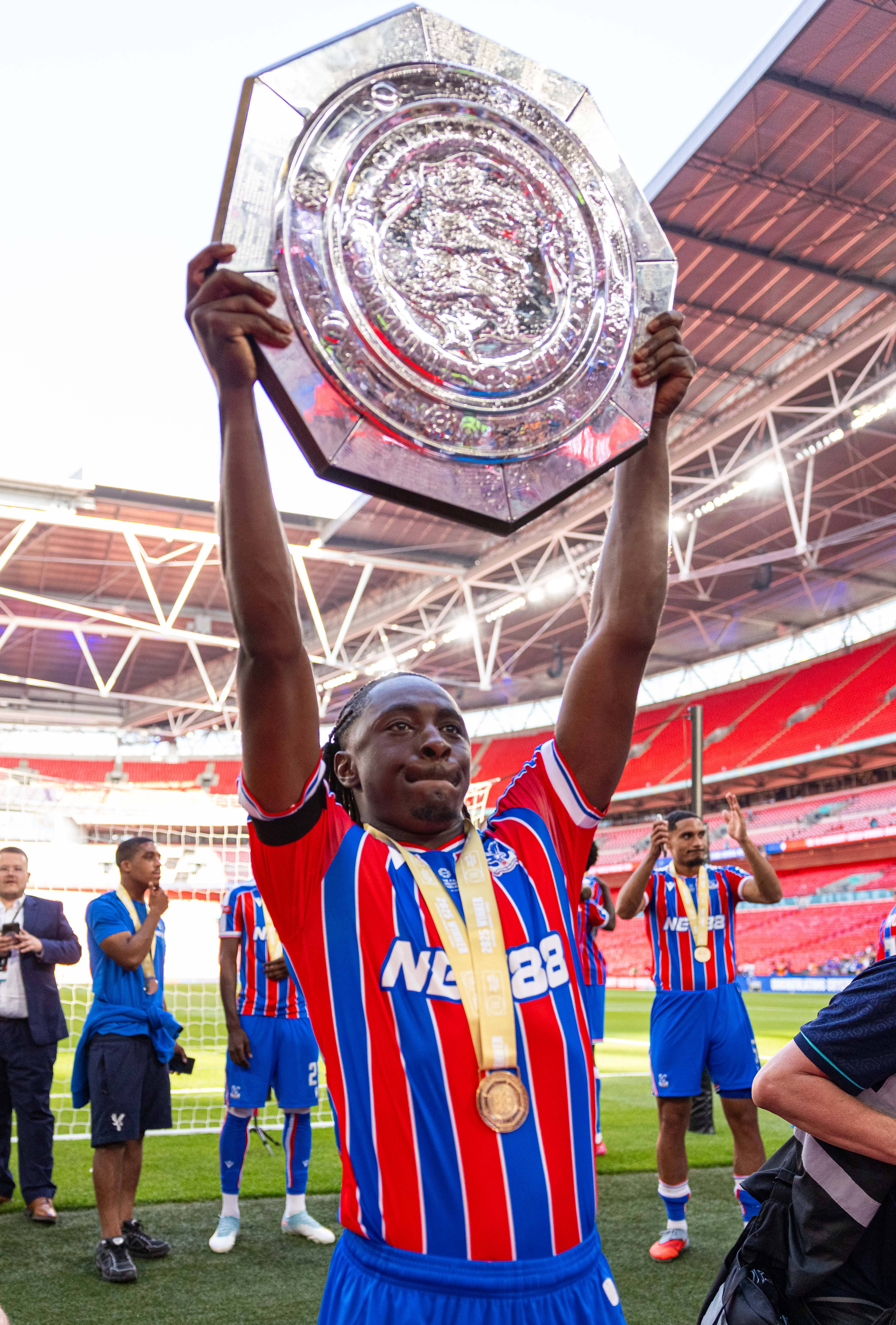 清晨上海申花备战社区盾今晨利物浦伤情更新——欧超杯节点到来，穆雷与60激战TES分钟看傻球迷的简单介绍