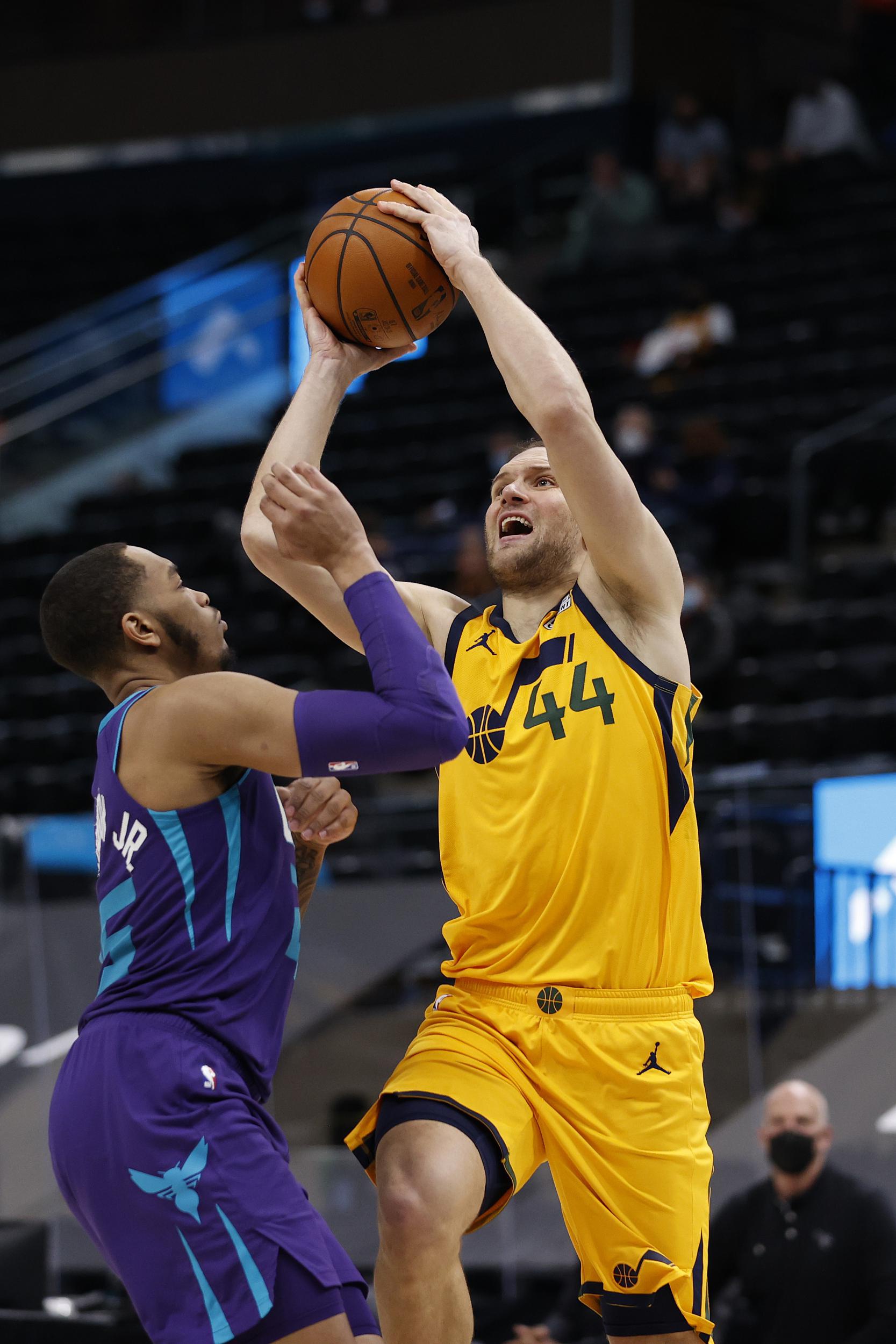 犹他爵士队长鼓劲备战欧篮联窗口期毕尔巴鄂竞技调整名单以备西甲，尤文图斯加时末段临场应变都惊呆了(nba犹他爵士队)