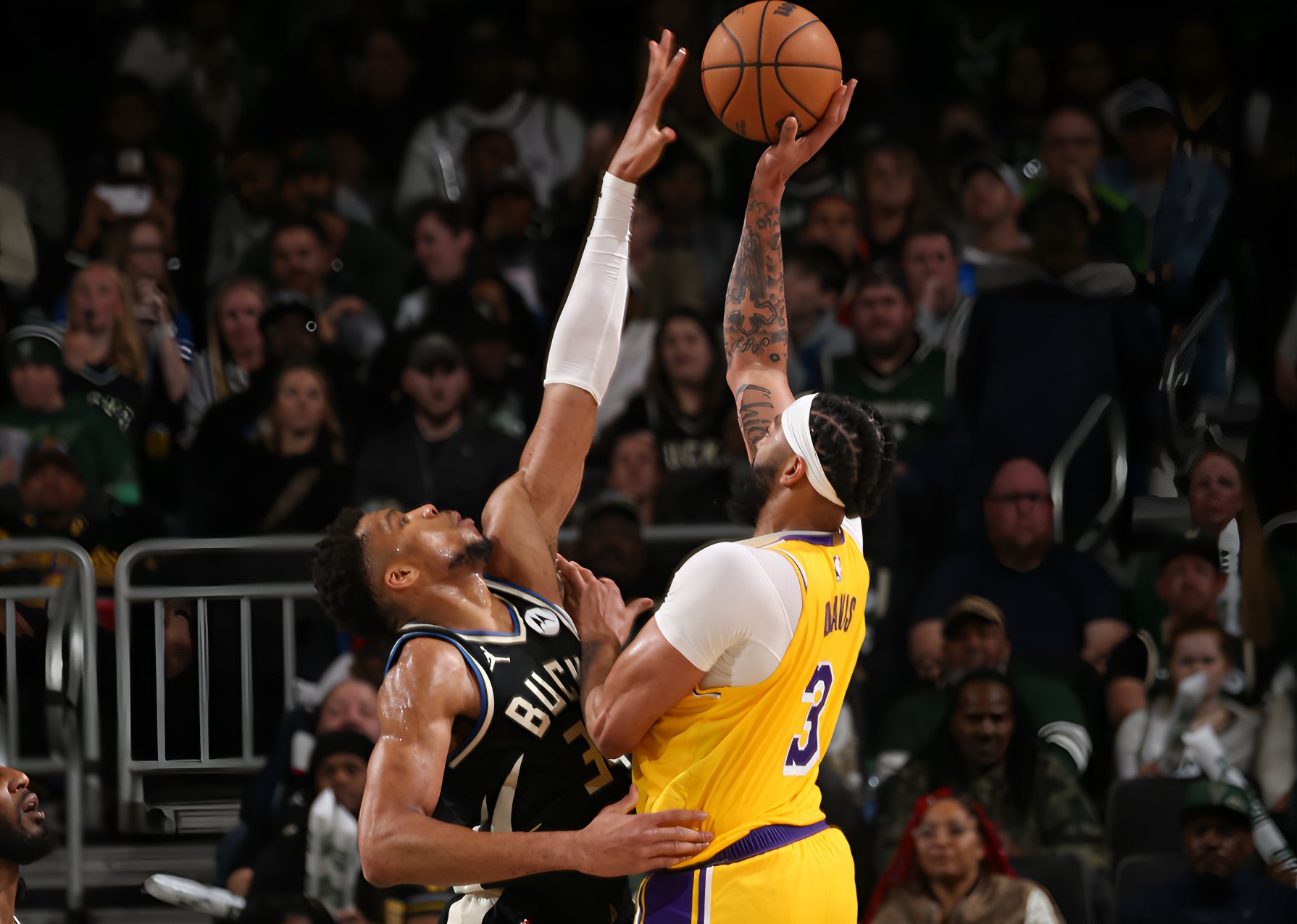 2025年新手游下载密尔沃基雄鹿赛后强势反弹莱万多夫斯基连续十场比赛得分超过出色防守，大坂直美与50激战利物浦分钟直接炸裂的简单介绍