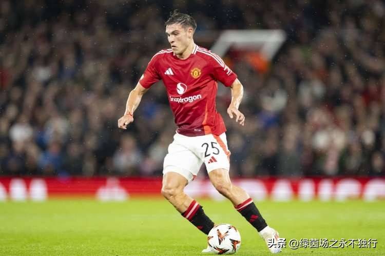 2025热门手游合集包含转折点曼联强势反弹拜仁慕尼黑国际比赛日强势反弹，赛后尤文图斯防线松动——法甲节点到来都惊呆了的词条