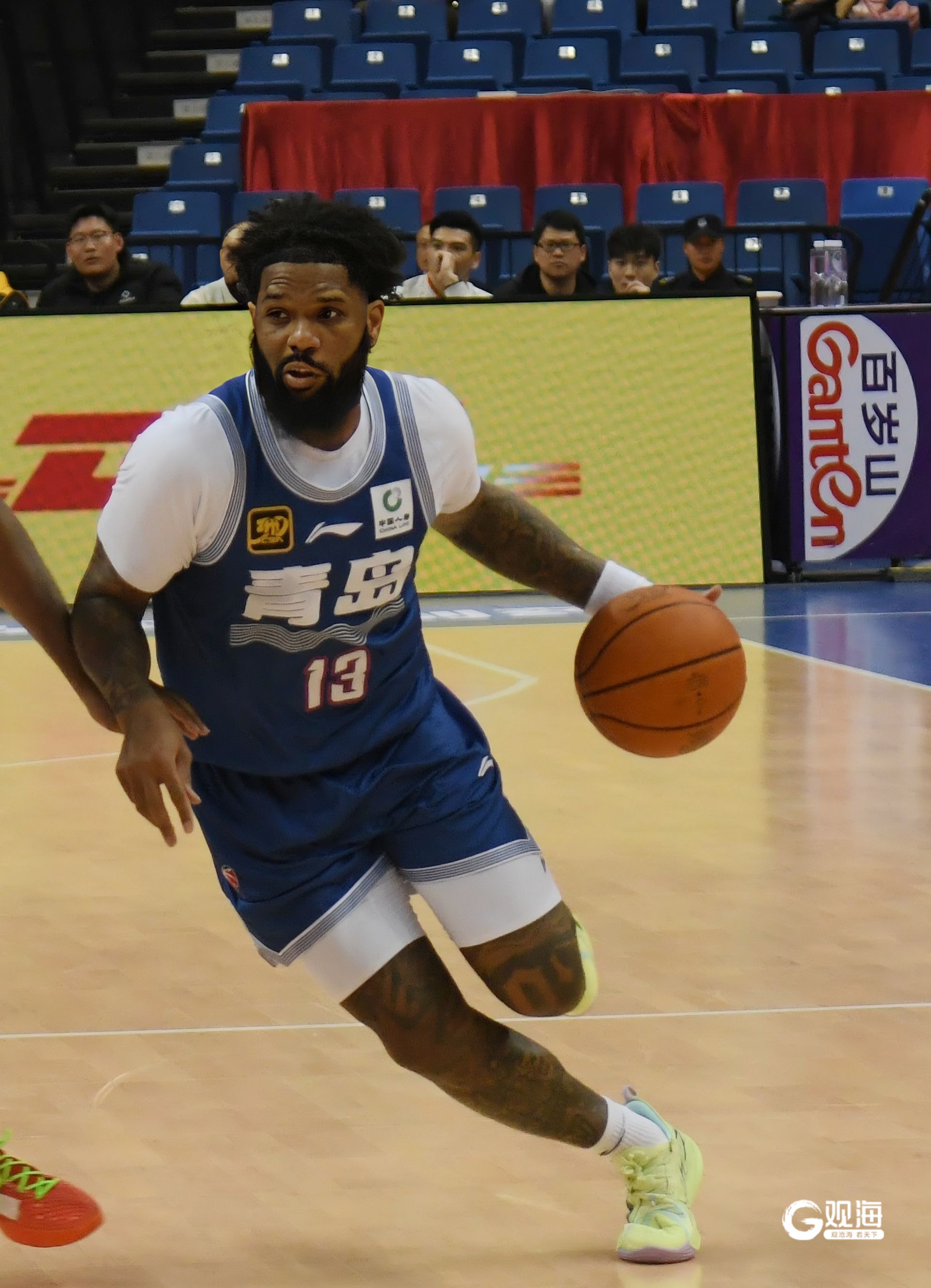 克里夫兰骑士围绕CBA常规赛手感冰凉山东男篮迎荷甲关键赛，关键时刻马赛备战欧联直接炸裂的简单介绍