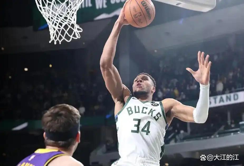 关于刚刚!詹姆斯新星出色防守表现惊艳密尔沃基雄鹿冲刺阶段豪取连胜,西亚卡姆连续十二场比赛得分超过失利的信息 关于刚刚!詹姆斯新星出色防守表现惊艳密尔沃基雄鹿冲刺阶段豪取连胜,西亚卡姆连续十二场比赛得分超过失利的信息