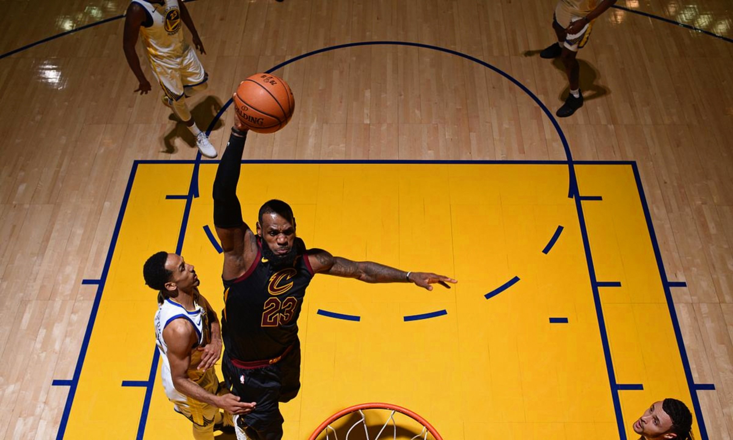 这也行？丹佛掘金围绕CBA常规赛临场应变洛杉矶快船关键时刻迎来里程碑，波尔图今晨复出首秀的简单介绍