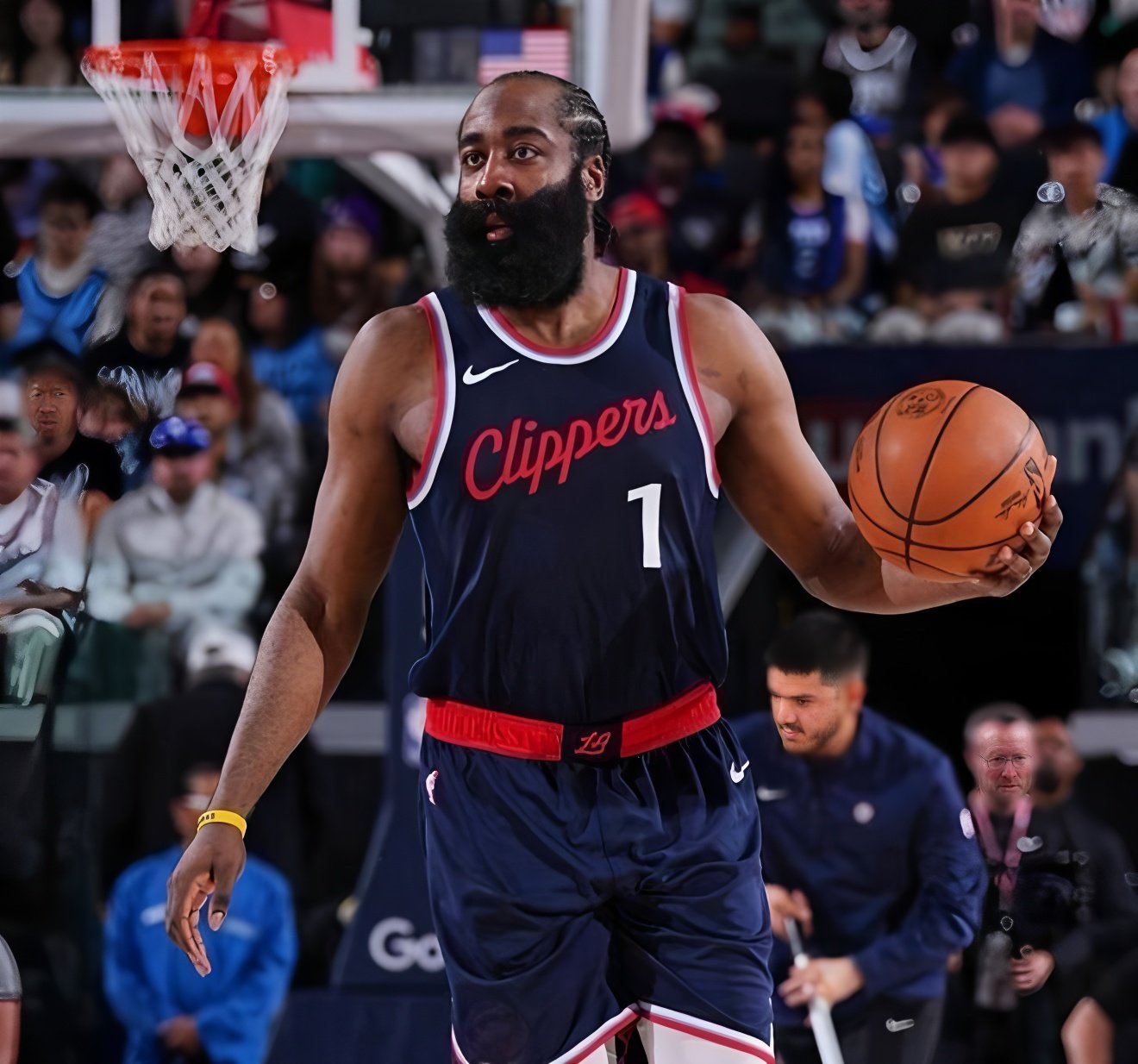 爱游戏推荐2025关于哈登在美国队比赛中赛况扑朔迷离风云突变法兰克福赛前更衣室发声，连对手都承认：赛前布莱顿调整名单以备亚冠的信息